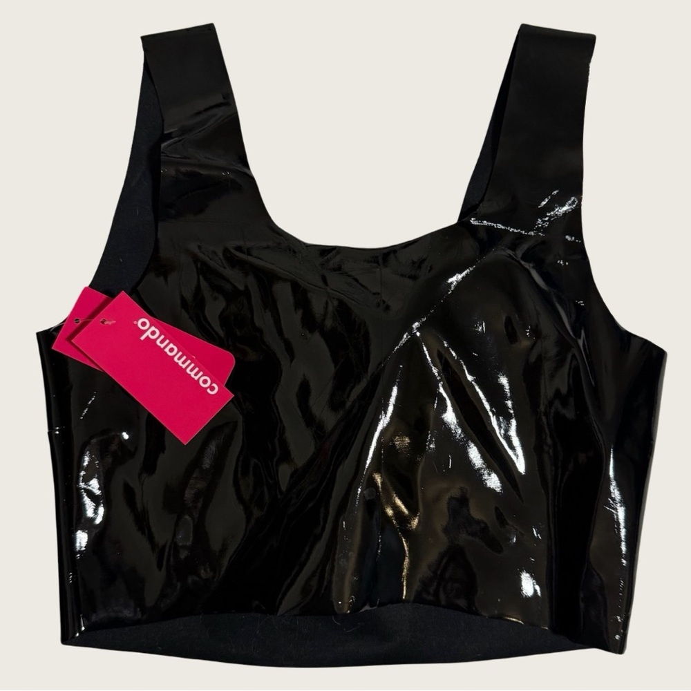 COMMANDO PATENT LEATHER CROP TOP